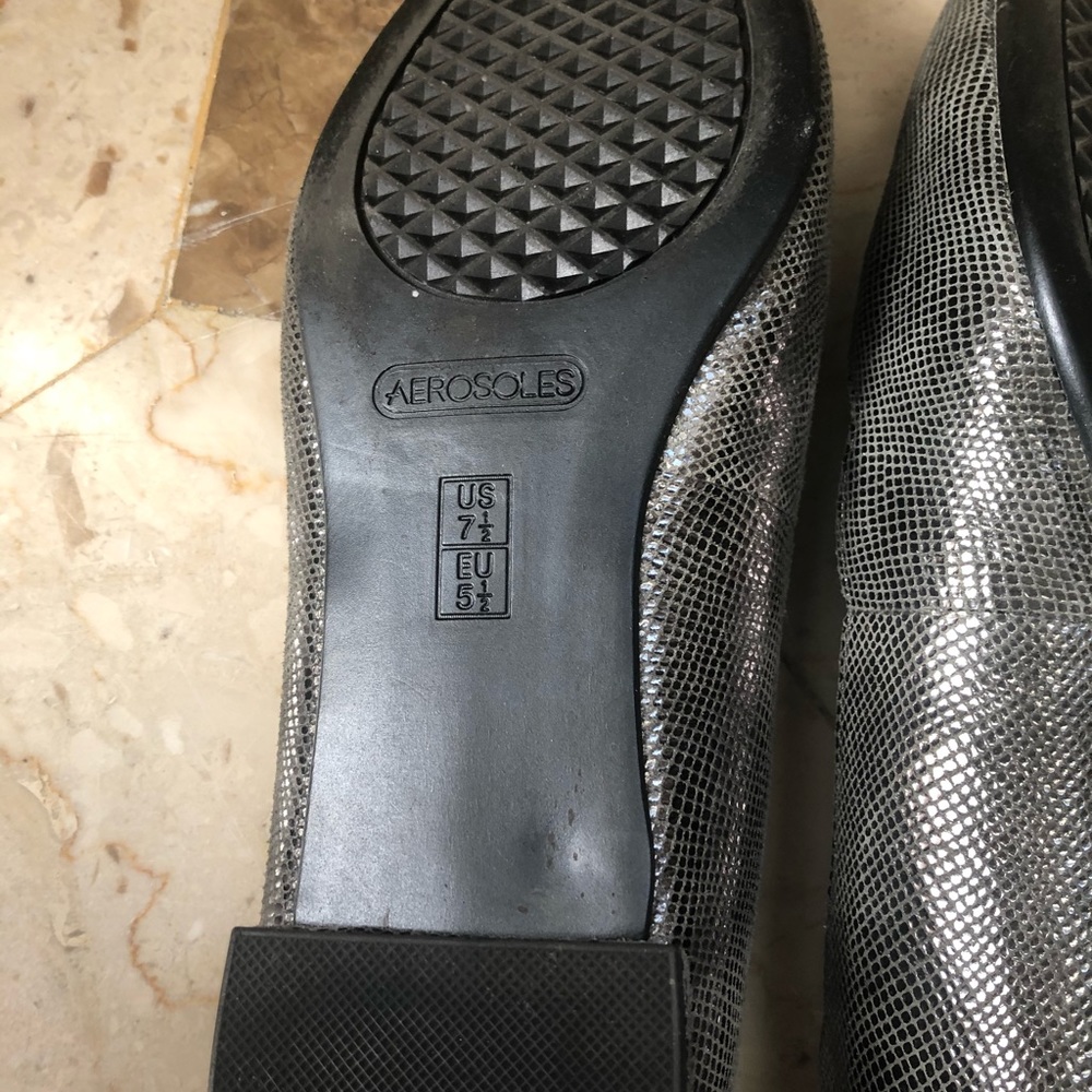 Grey women’s flat shoes - Picture 9 of 9